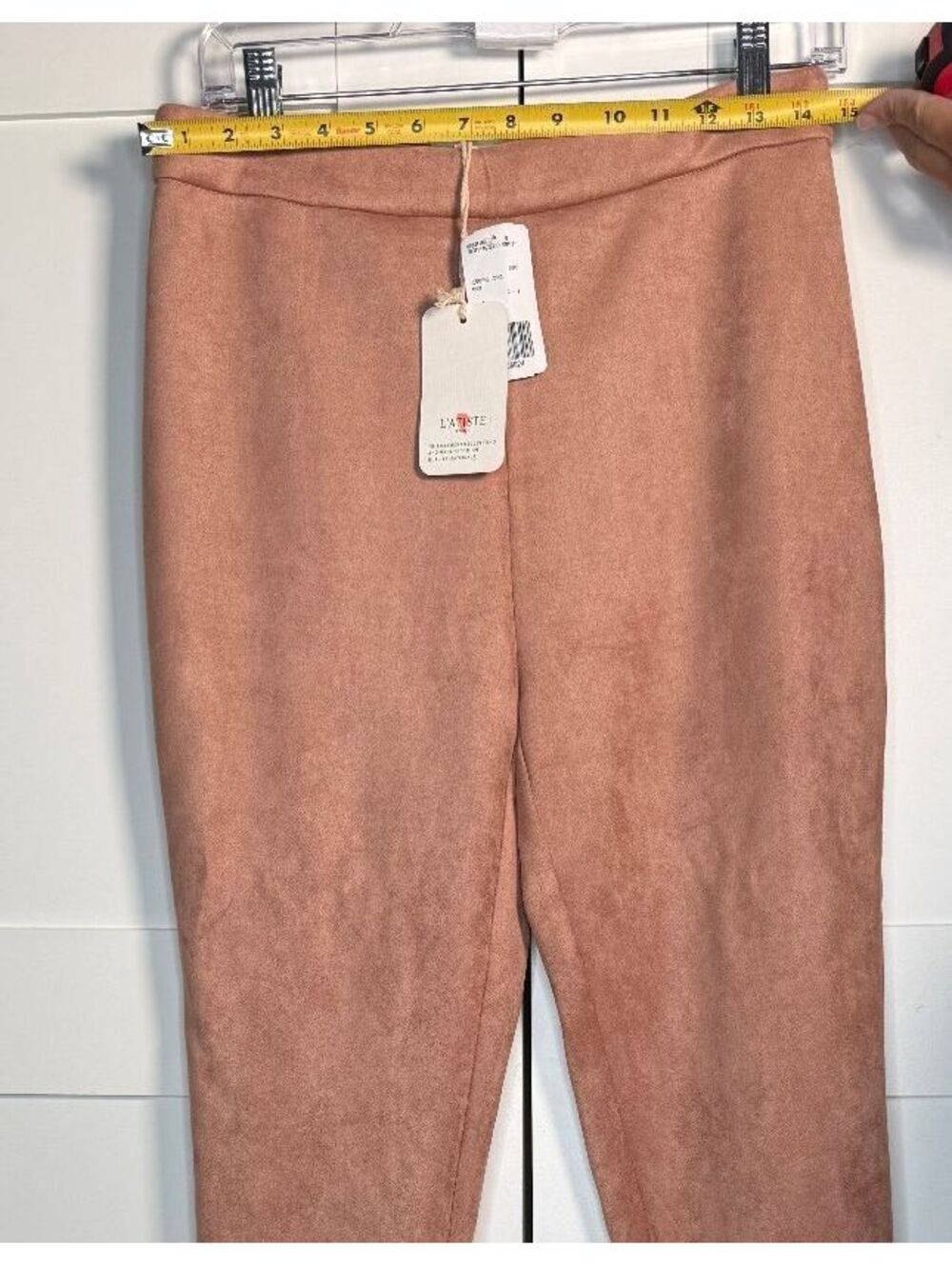 L' Atiste Women’s Blush Pink Faux Suede Skinny Pants NWT - Picture 3 of 6